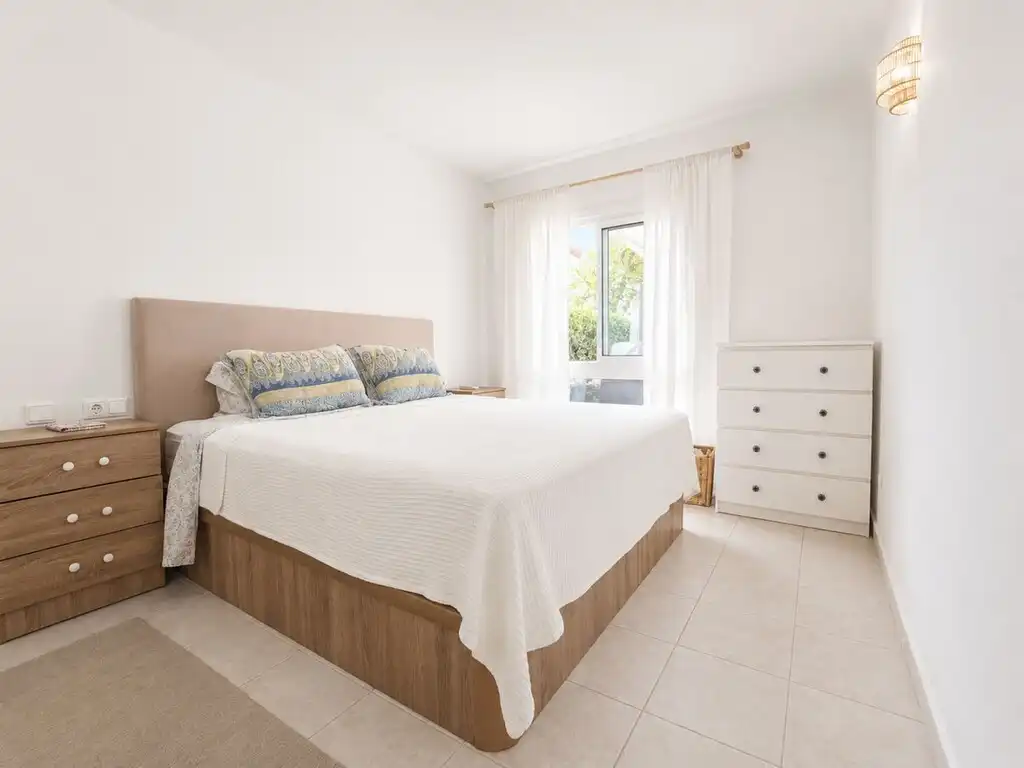 Habitación de Apartamento en venta en Benalmádena con Aire acondicionado, Jardín privado y Terraza