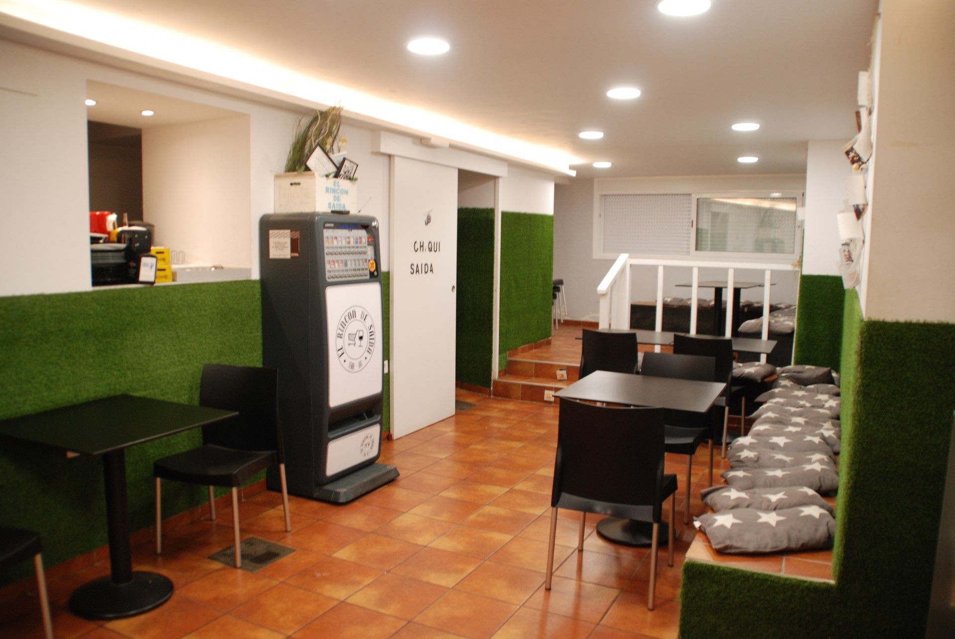 Premises for sale in Almunia de San Juan  with Air Conditioner