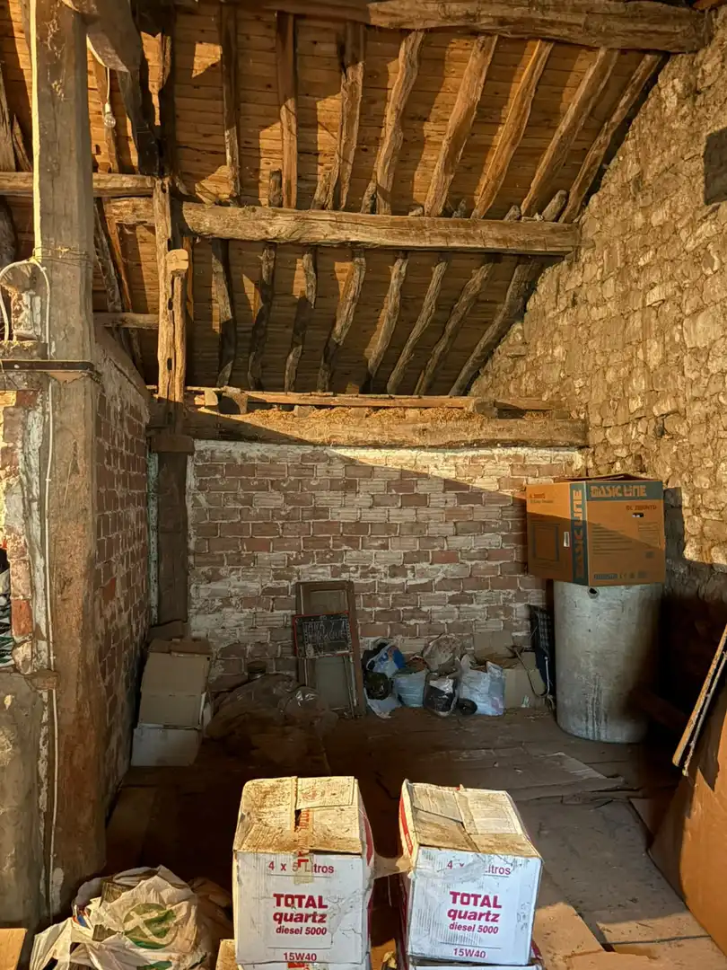 Houses for sale in Aguilar de Campoo  with Heating, Storage room and Furnished