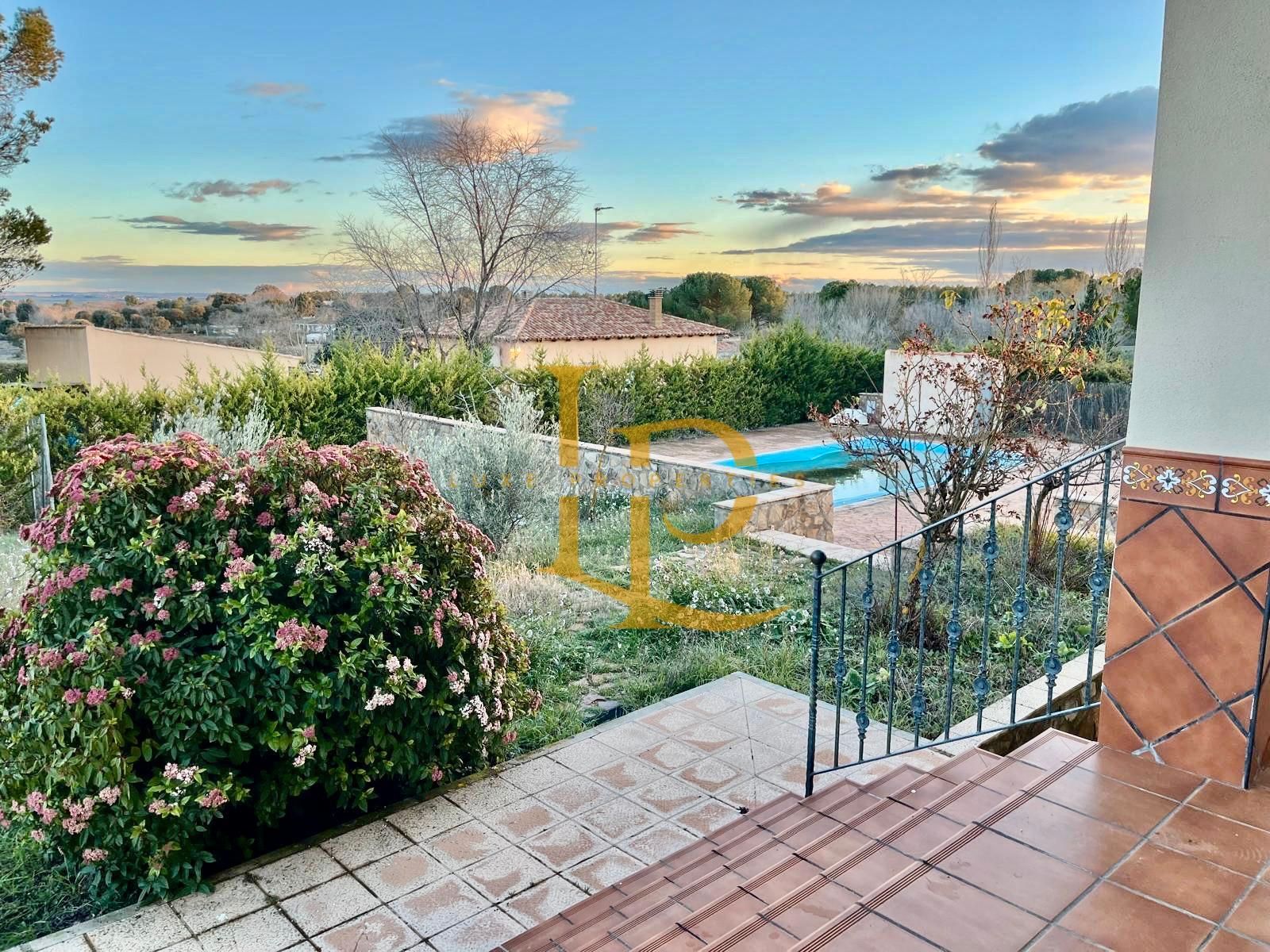 Jardí de Casa o xalet en venda en Villar de Cañas amb Aire condicionat, Calefacció i Jardí privat