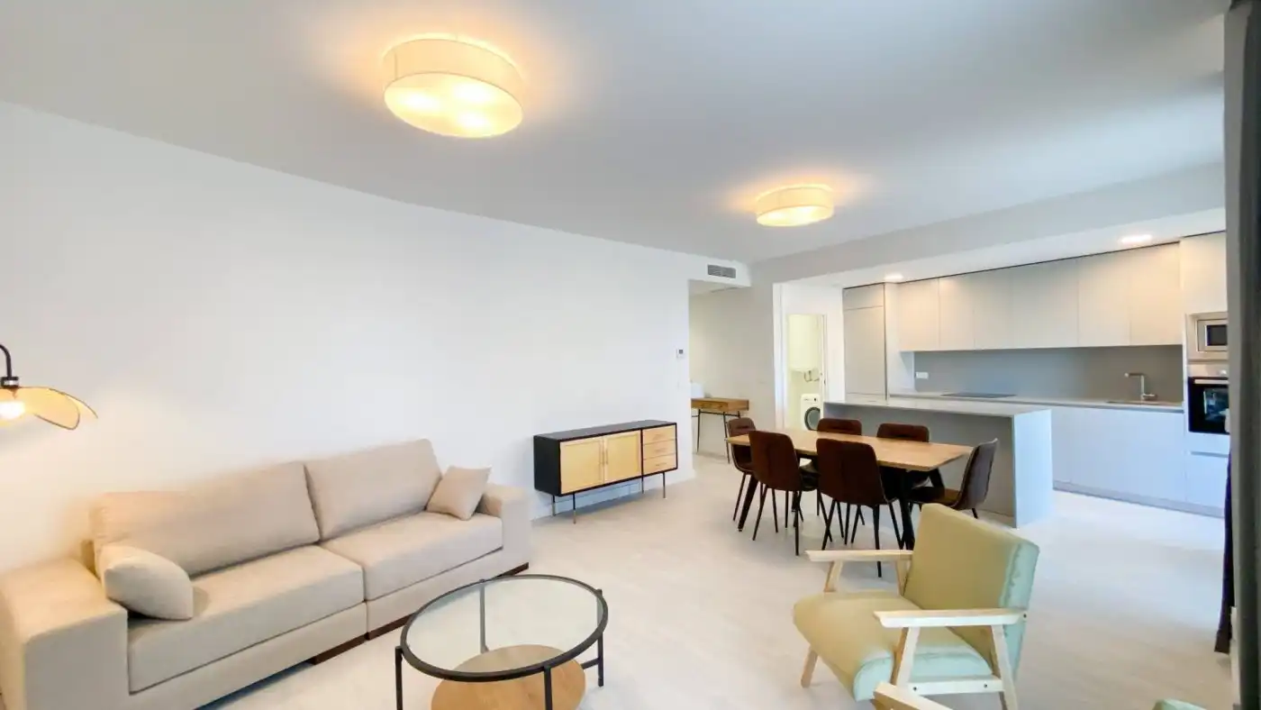 Wohnzimmer von Wohnung zur Miete in Málaga mit Klimaanlage, Heizung und Privatgarten