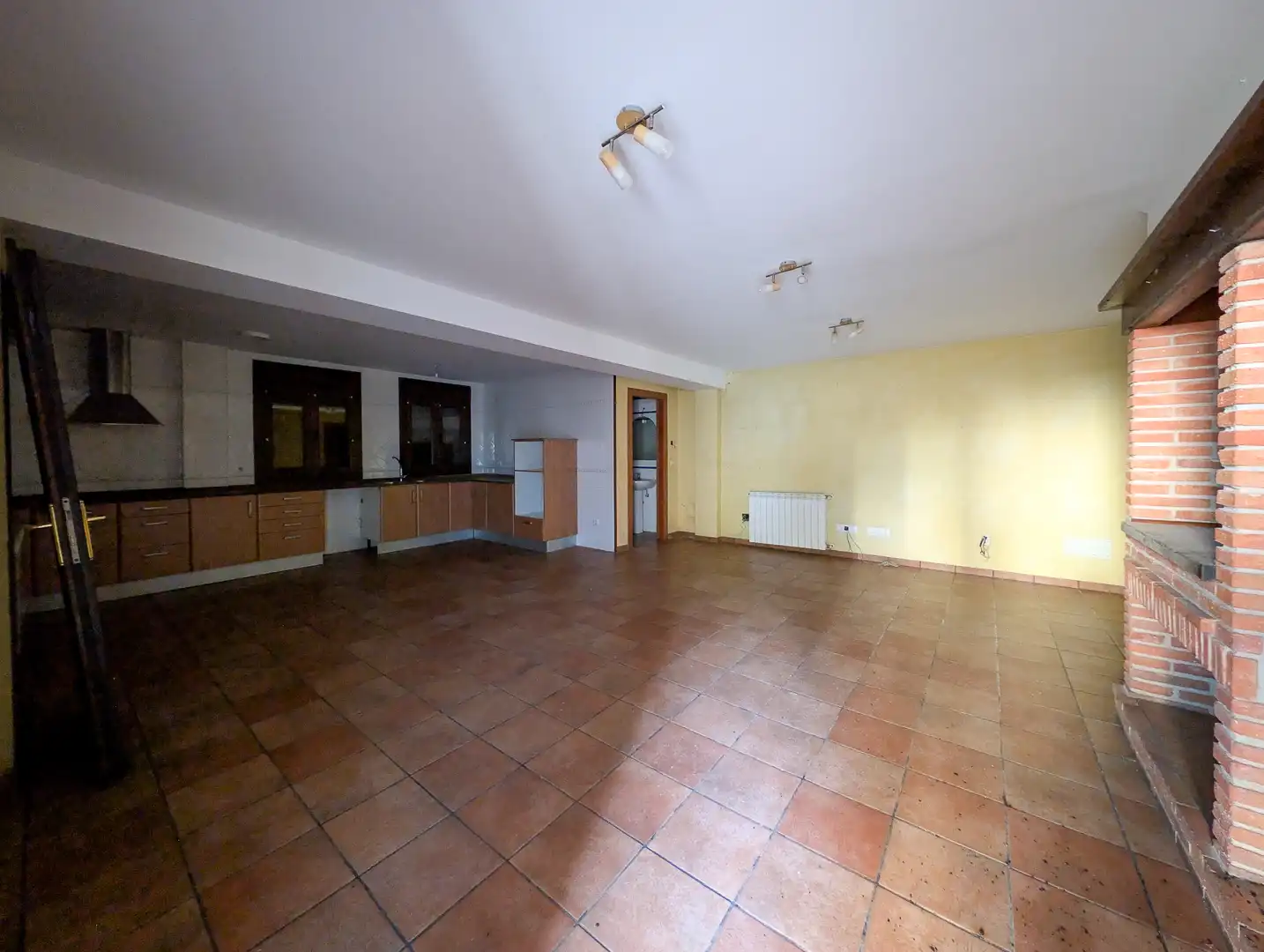 Casa o xalet en venda en Val de San Vicente  amb Calefacció, Terrassa i Traster