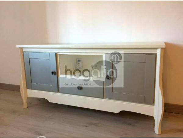 Dormitori de Planta baixa de lloguer en  Sevilla Capital amb Aire condicionat, Traster i Moblat