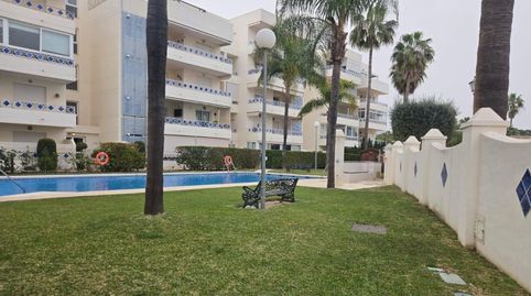 Foto 2 de Apartament en venda a Avenida 3, 89, Hacienda Las Chapas, Marbella