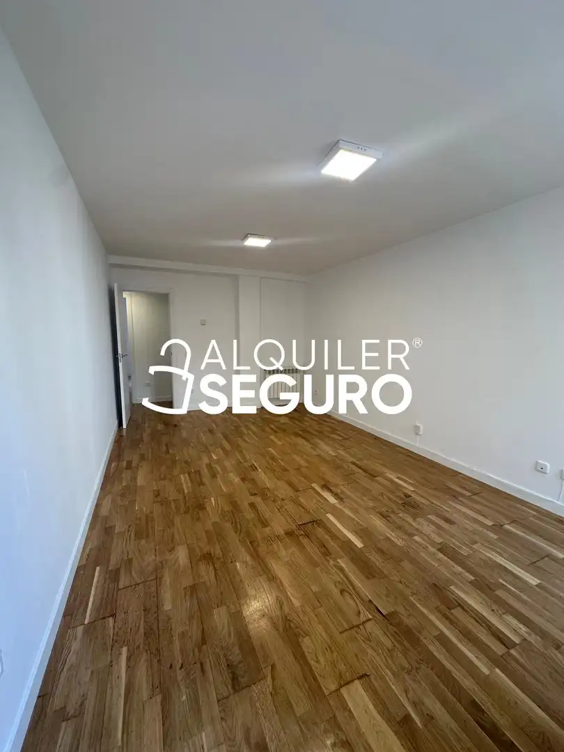 Habitación de Piso de alquiler en Navalcarnero con Calefacción, Trastero y Piscina