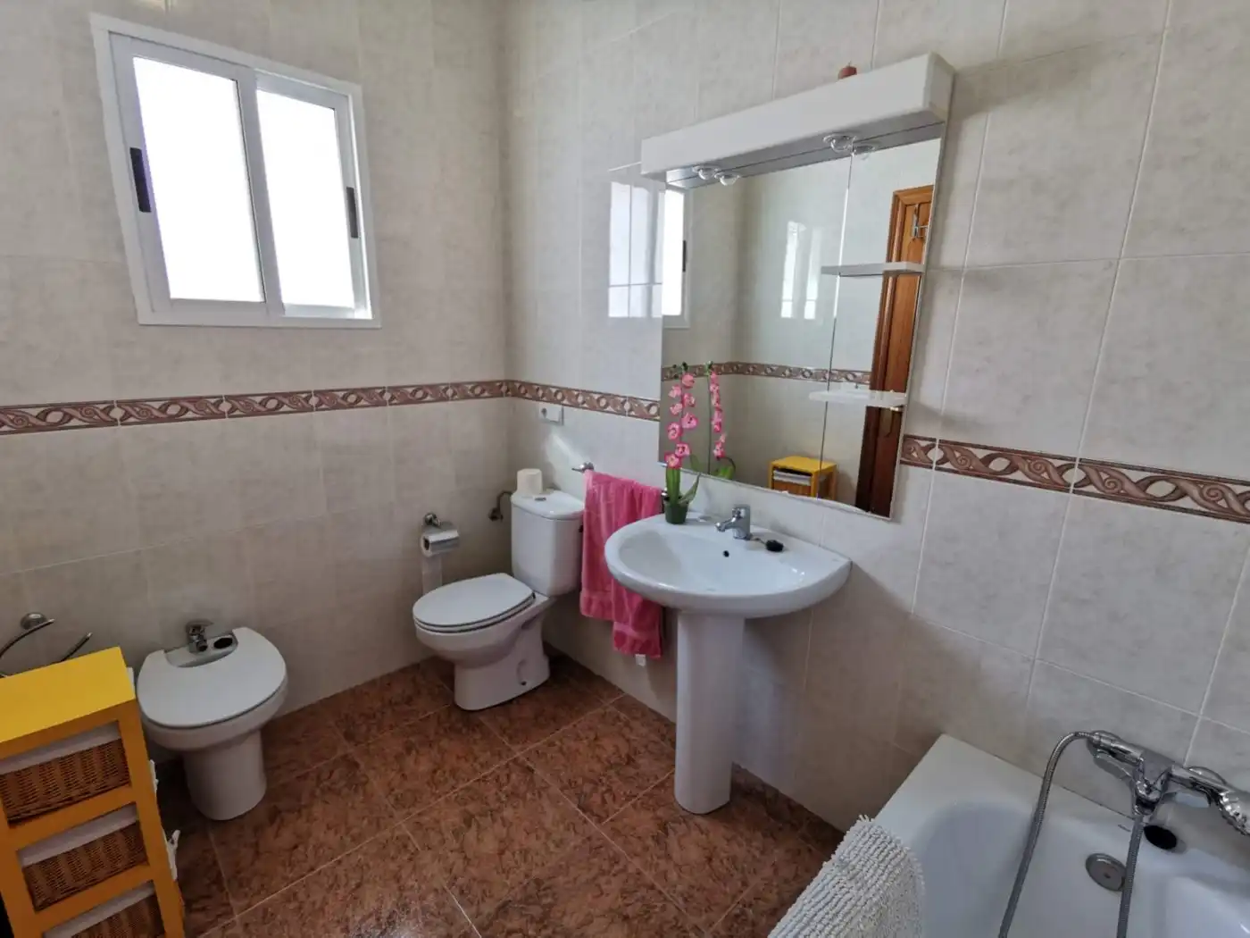 Casa adosada en venta en Benamejí