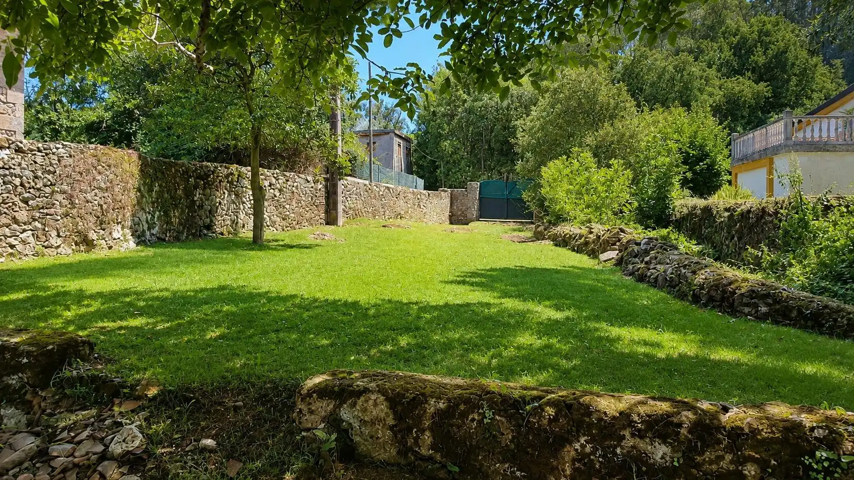 Jardí de Casa o xalet en venda en Alfoz de Lloredo amb Calefacció i Jardí privat