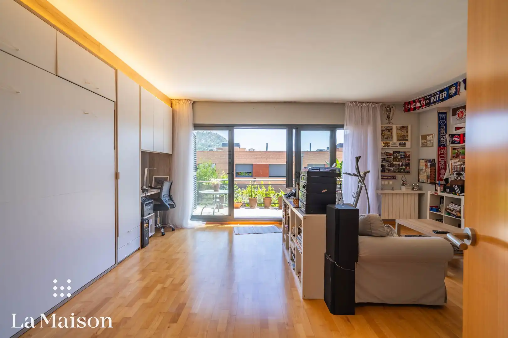 Sala de estar de Casa adosada en venta en Cabrils con Aire acondicionado, Calefacción y Jardín privado