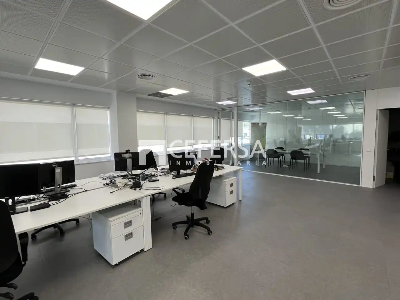 Bureau avec ascenseur à louer à De L'Hospitalet, imagen 3