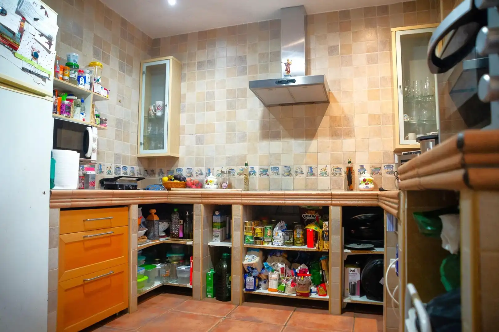 Cocina de Casa o chalet en venta en Pilas con Jardín privado y Piscina