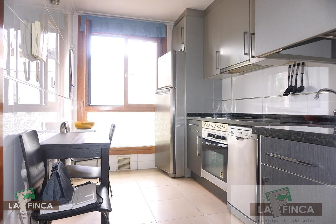 Piso en venta en Pumarín