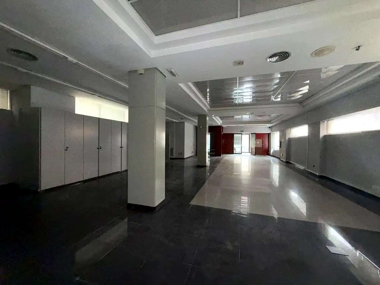Local en venda en Barakaldo  amb Aire condicionat