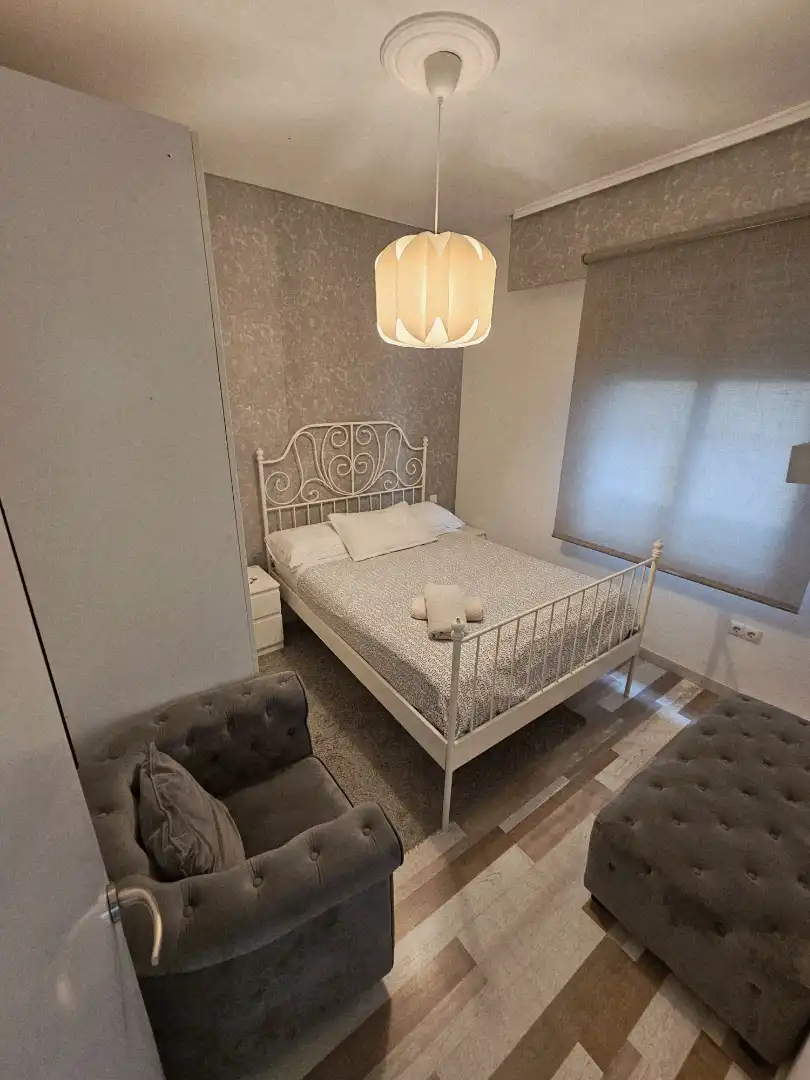 Habitación de Piso en venta en Sestao  con Amueblado y Balcón