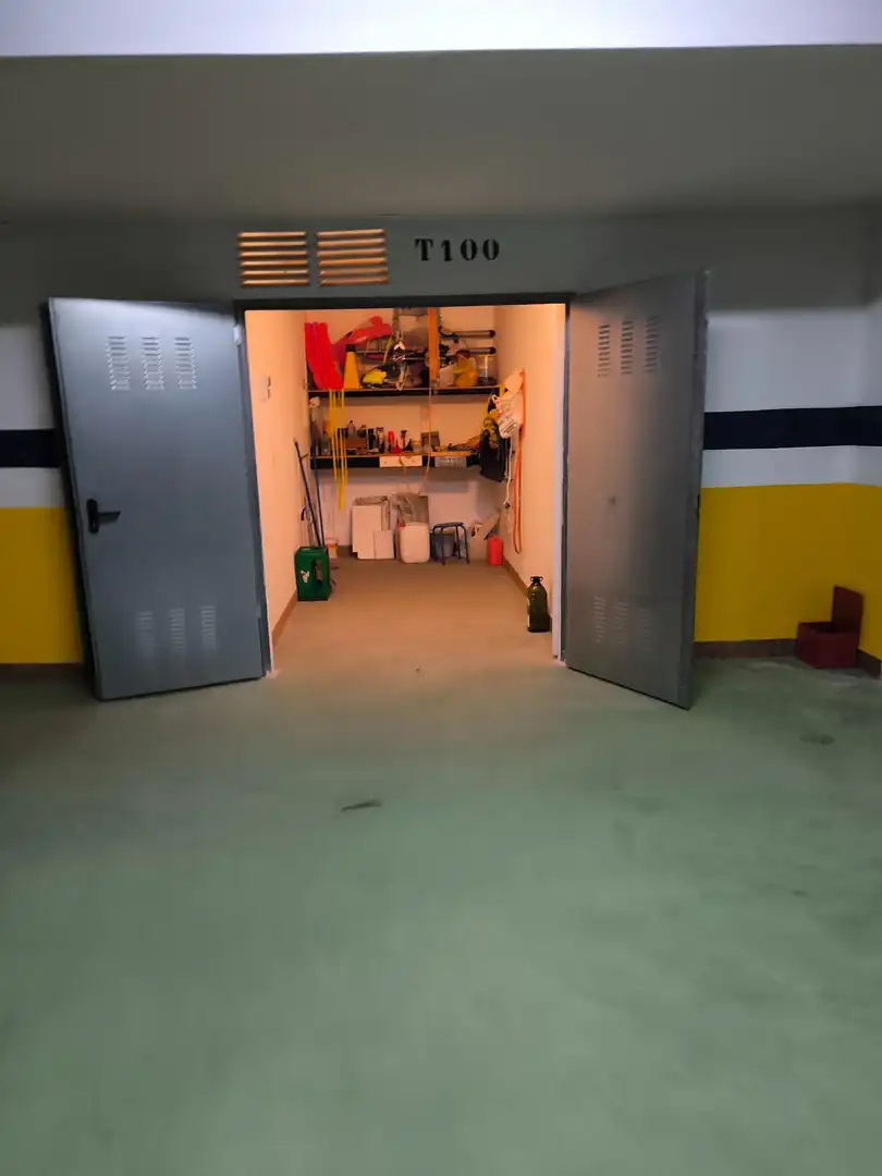 Storage room for sale in Lújar