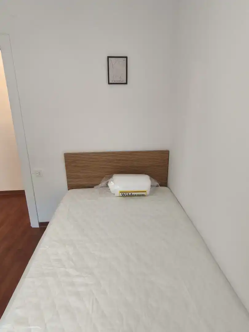 Bedroom of Flat for share in Los Bloques