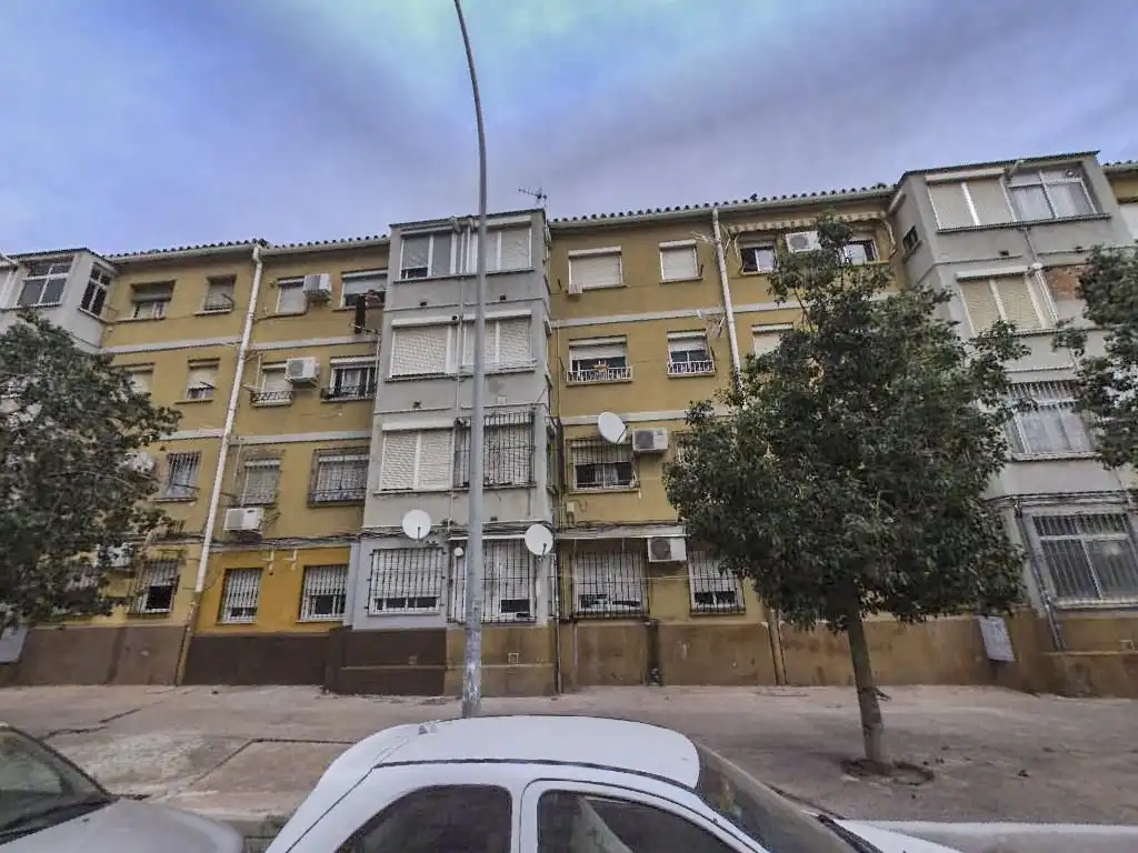 Vista exterior de Piso en venta en Málaga con Calefacción, Terraza y Balcón