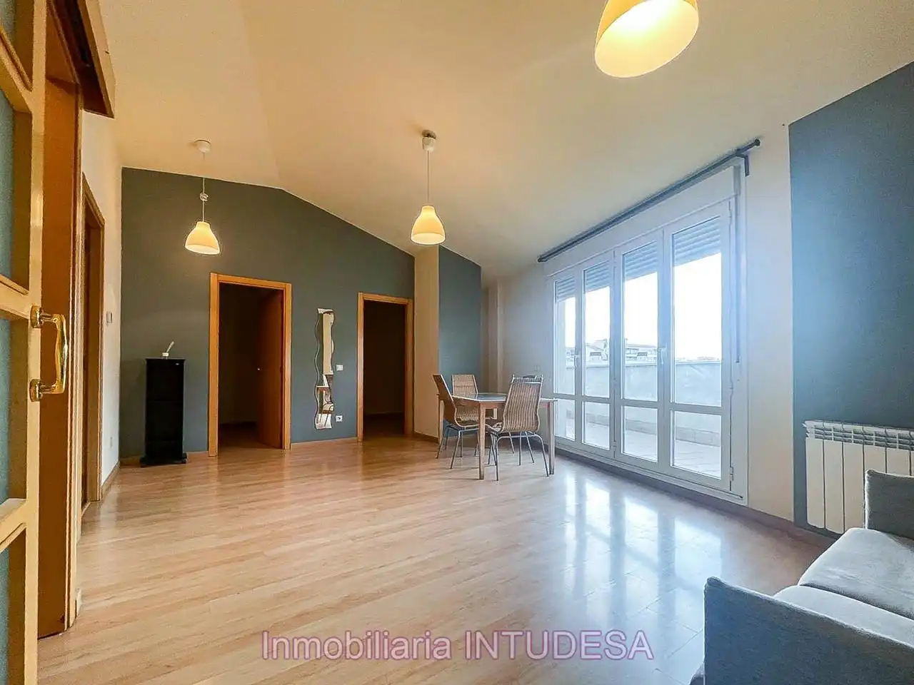 Appartamento con ascensore in vendita a Calle Monasterio de la Oliva, imagen 3