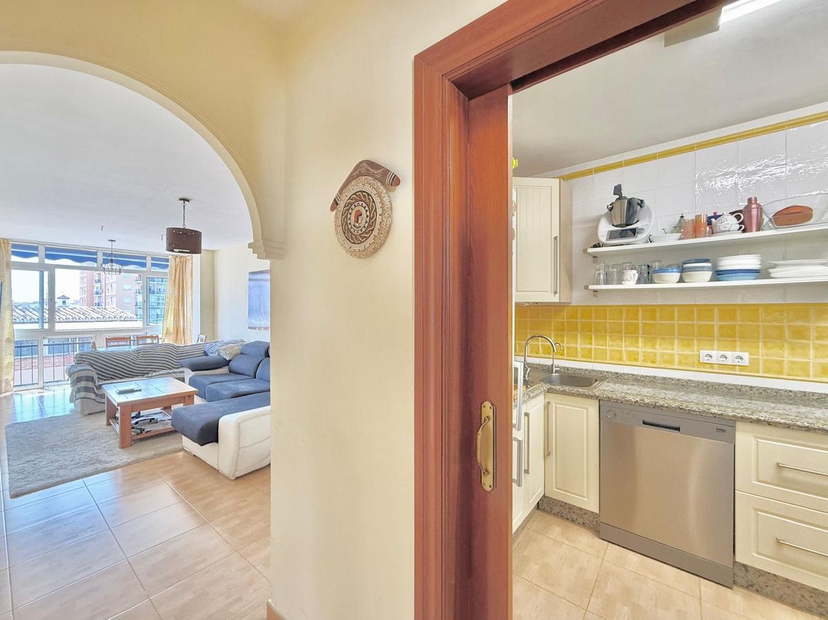 Kitchen of Apartment for sale in Fuengirola  with Air Conditioner, Heating and Furnished