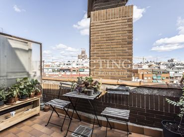 Penthouse mit Balkon zur Miete in Calle de Béjar