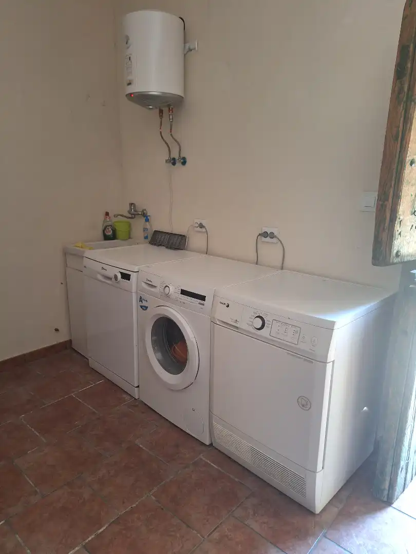 Cuina de Casa o xalet en venda en Valdeverdeja amb Aire condicionat, Jardí privat i Terrassa