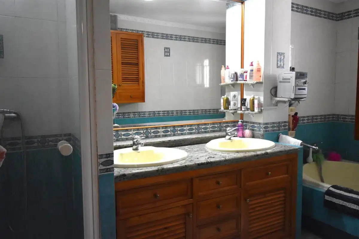 Baño de Casa o chalet en venta en Torremolinos con Aire acondicionado y Terraza