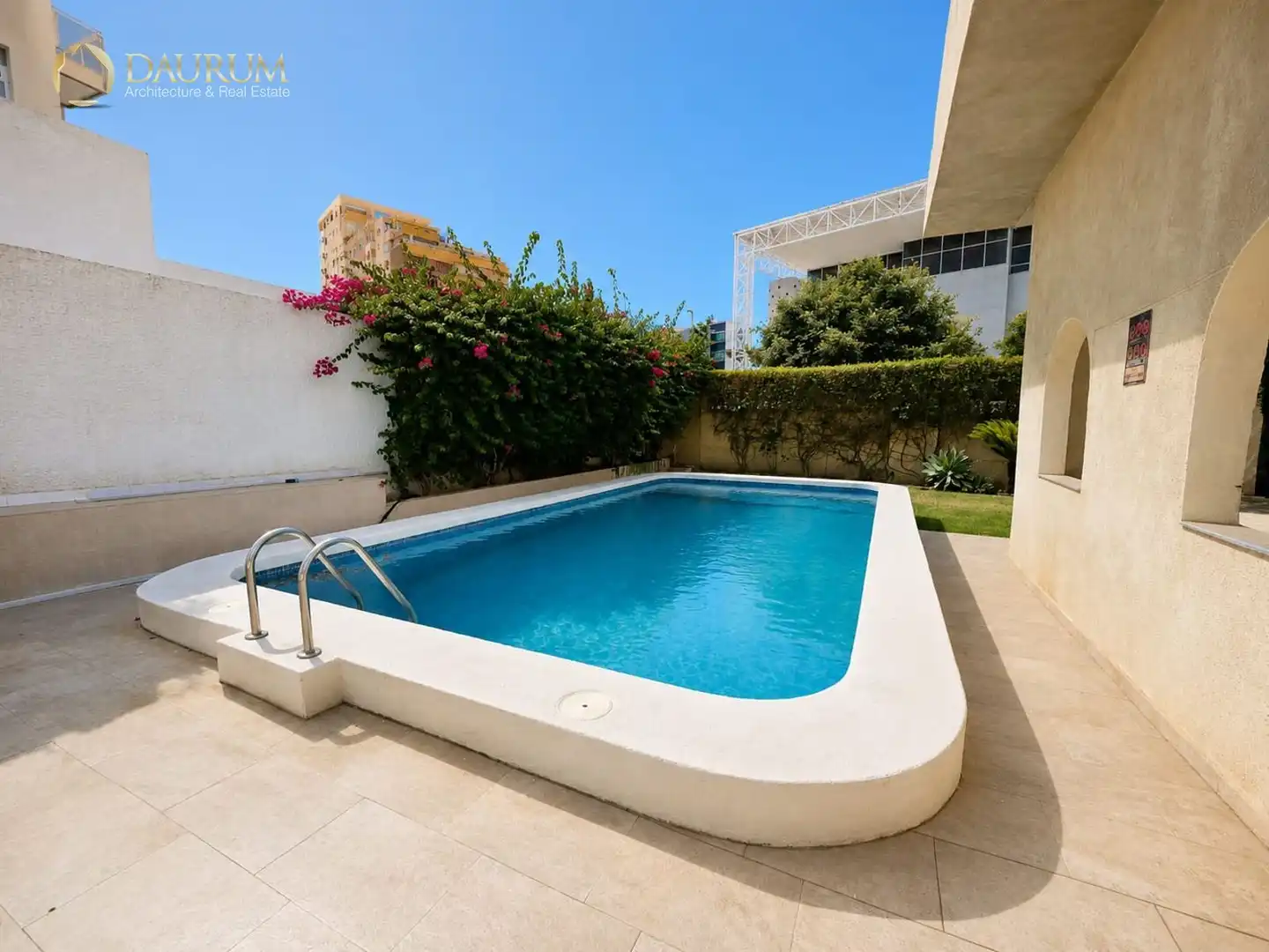 Piscina de Dúplex en venda en Alicante / Alacant amb Terrassa, Piscina i Piscina comunitària