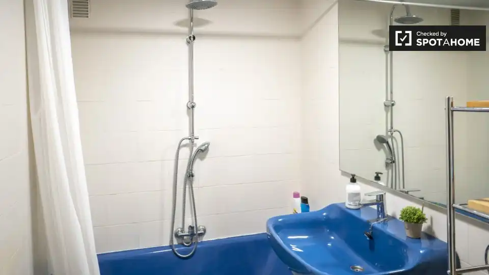 Flat with terrace to rent in L'Eixample, imagen 9