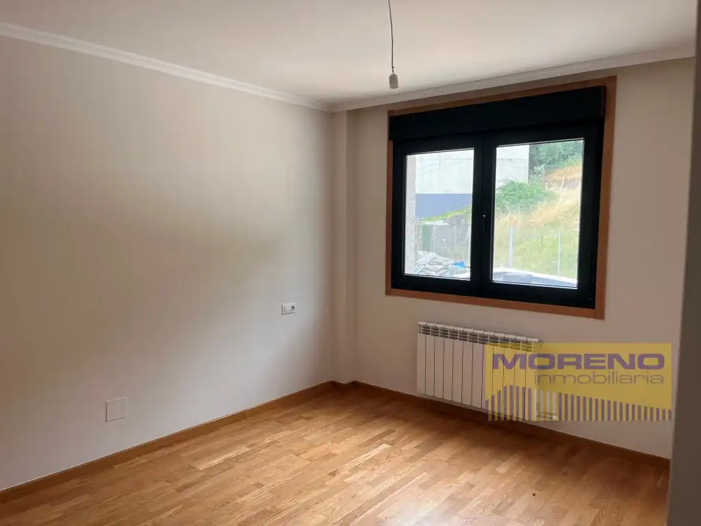 Bedroom of Flat for sale in Sarria