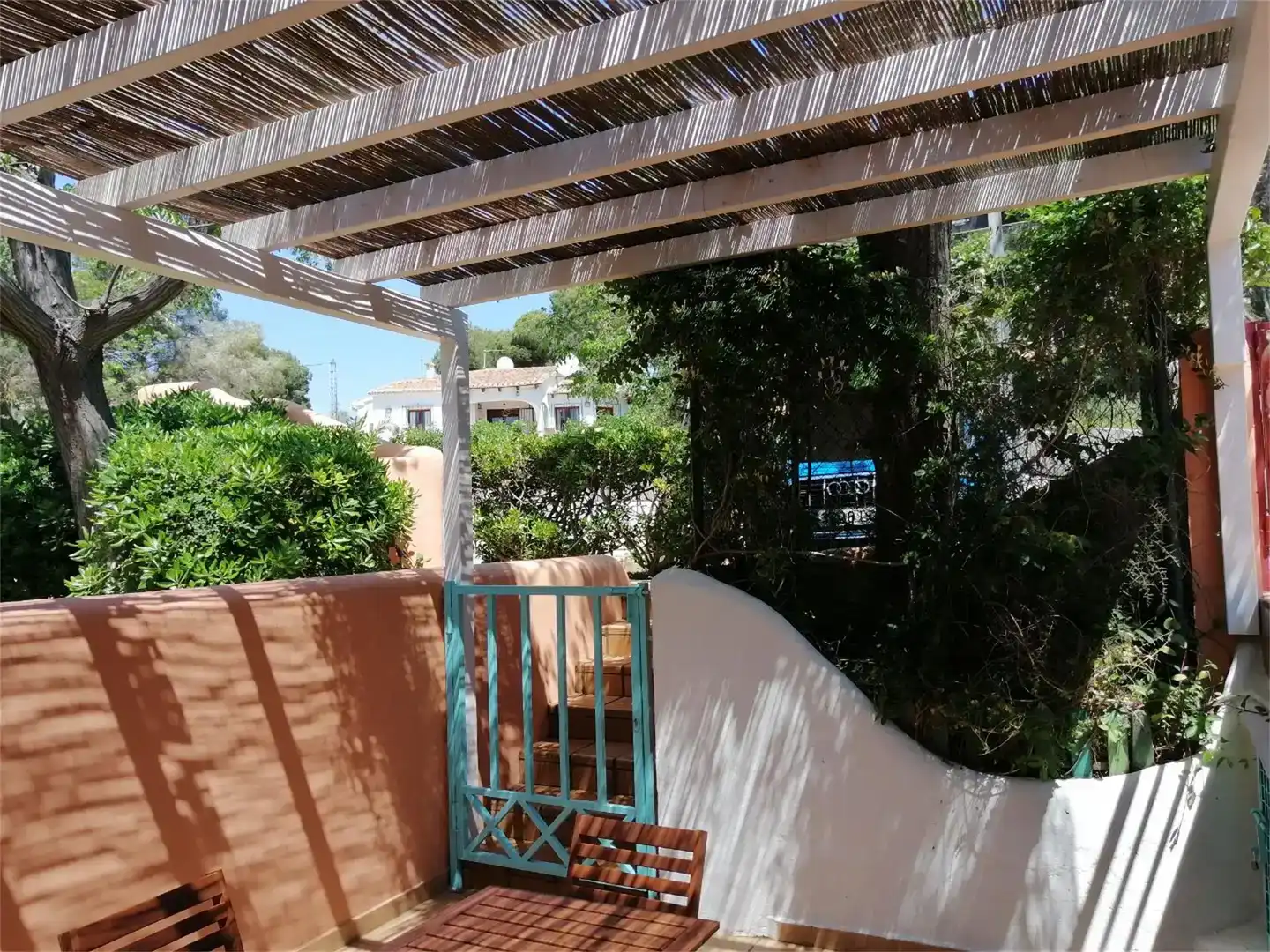 Terrassa de Casa adosada de lloguer en Moraira amb Aire condicionat, Jardí privat i Traster