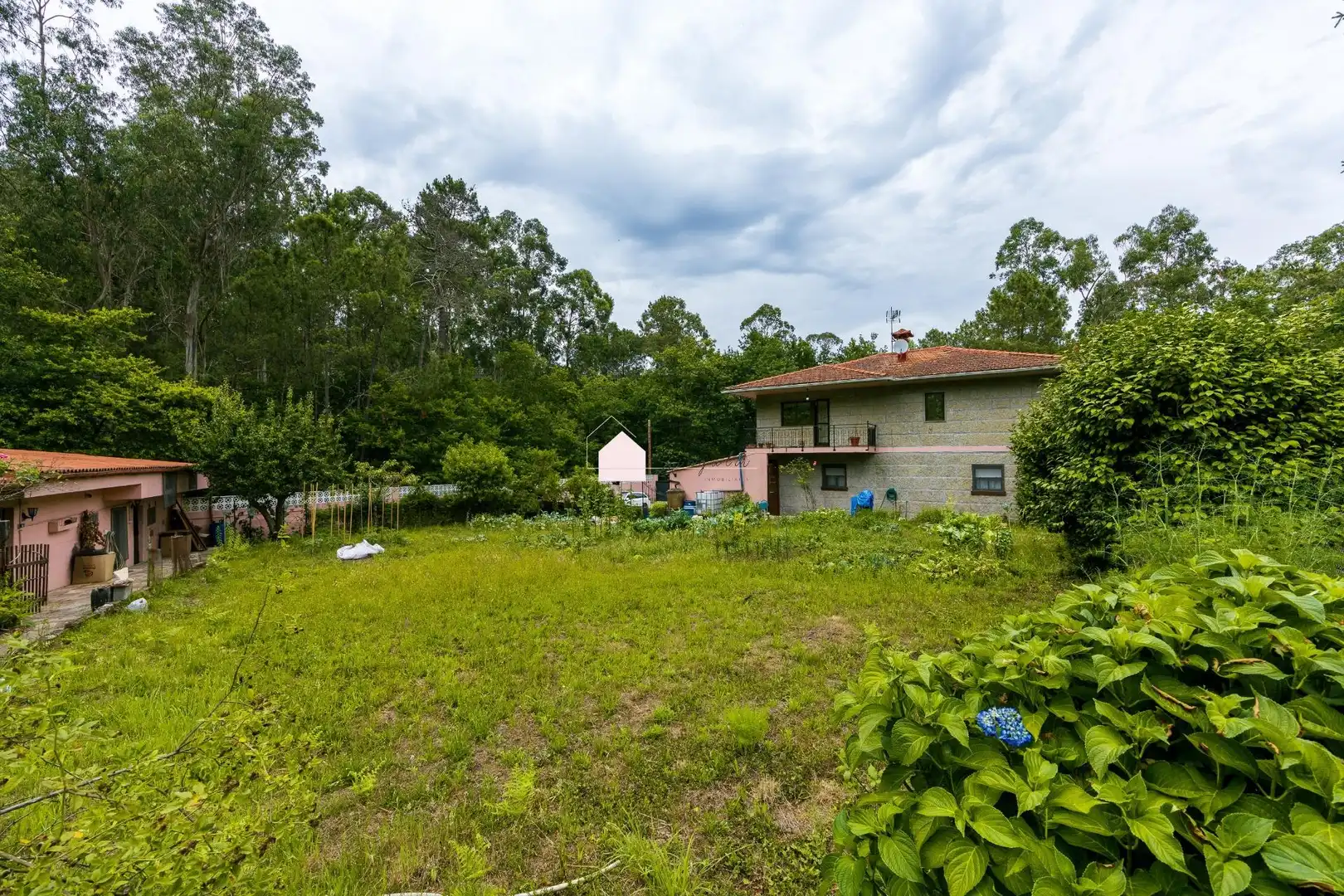 Casa o chalet en venta en Gondomar con Calefacción, Jardín privado y Trastero