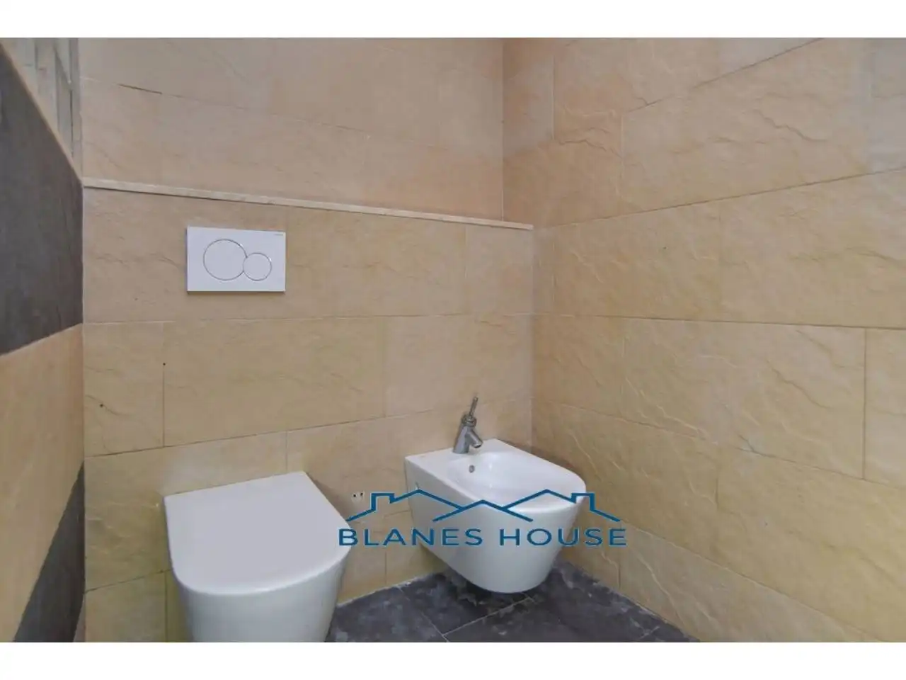 Baño de Piso en venta en Malgrat de Mar
