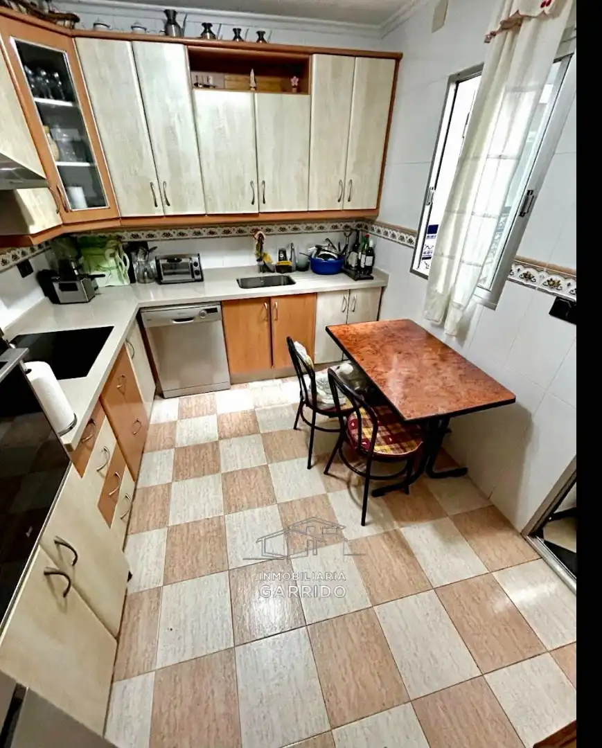 Kitchen of Houses for sale in Úbeda  with Air Conditioner, Heating and Terrace