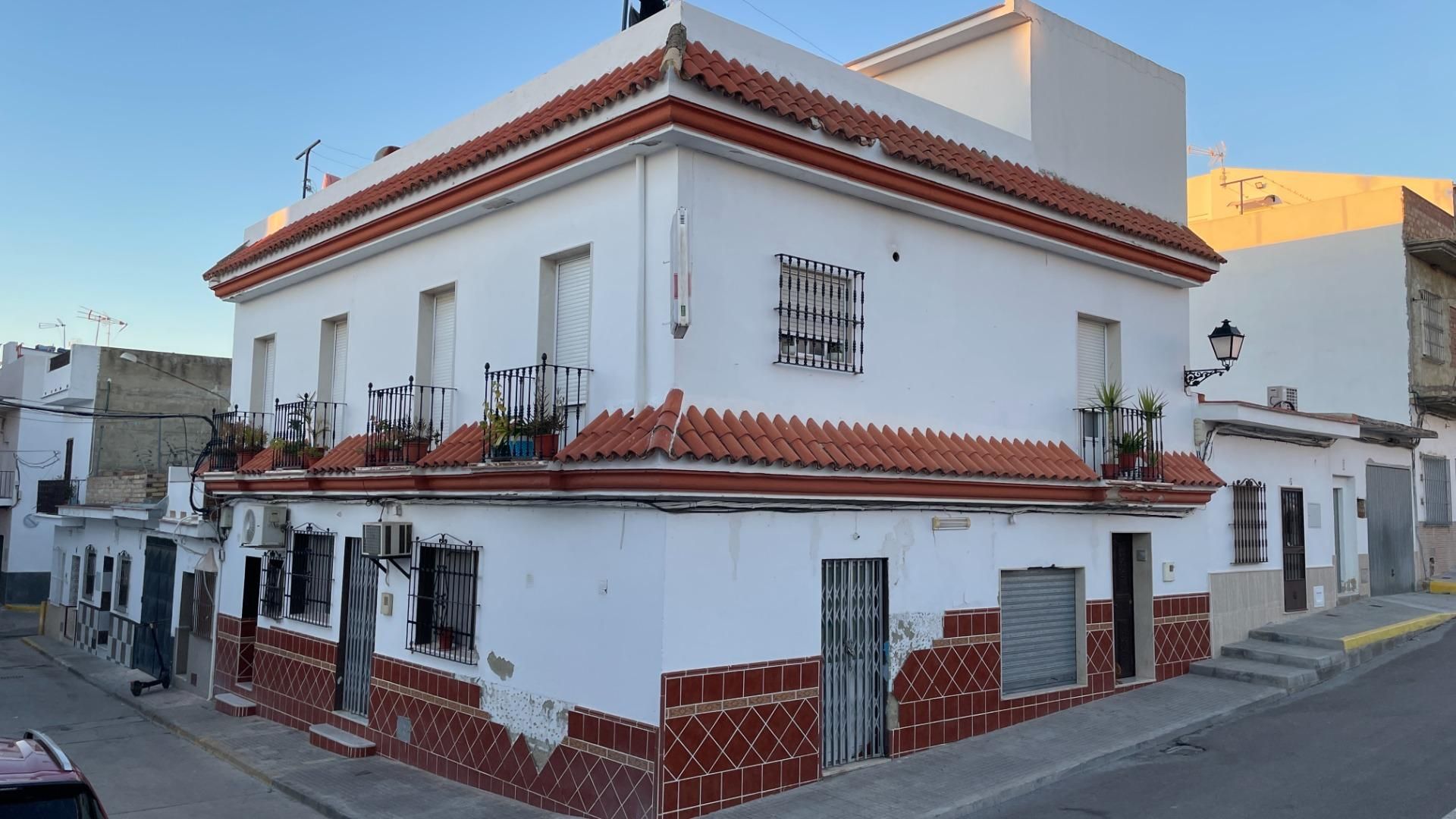 Vista exterior de Casa adosada en venda en Puerto Serrano
