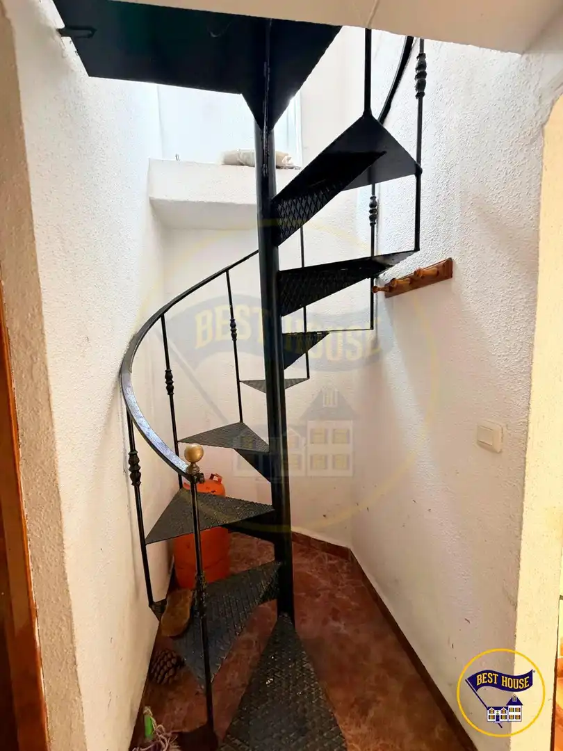 Balcony of Houses for sale in Enguídanos  with Furnished and Balcony