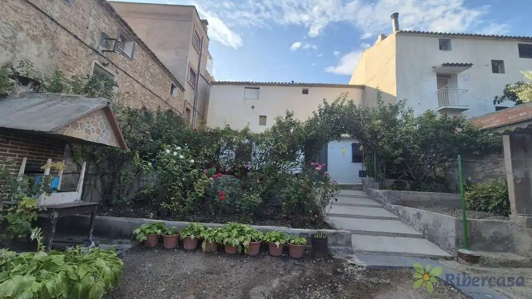 Casa con terraza en venta en Cervera del Río Alhama, imagen 4