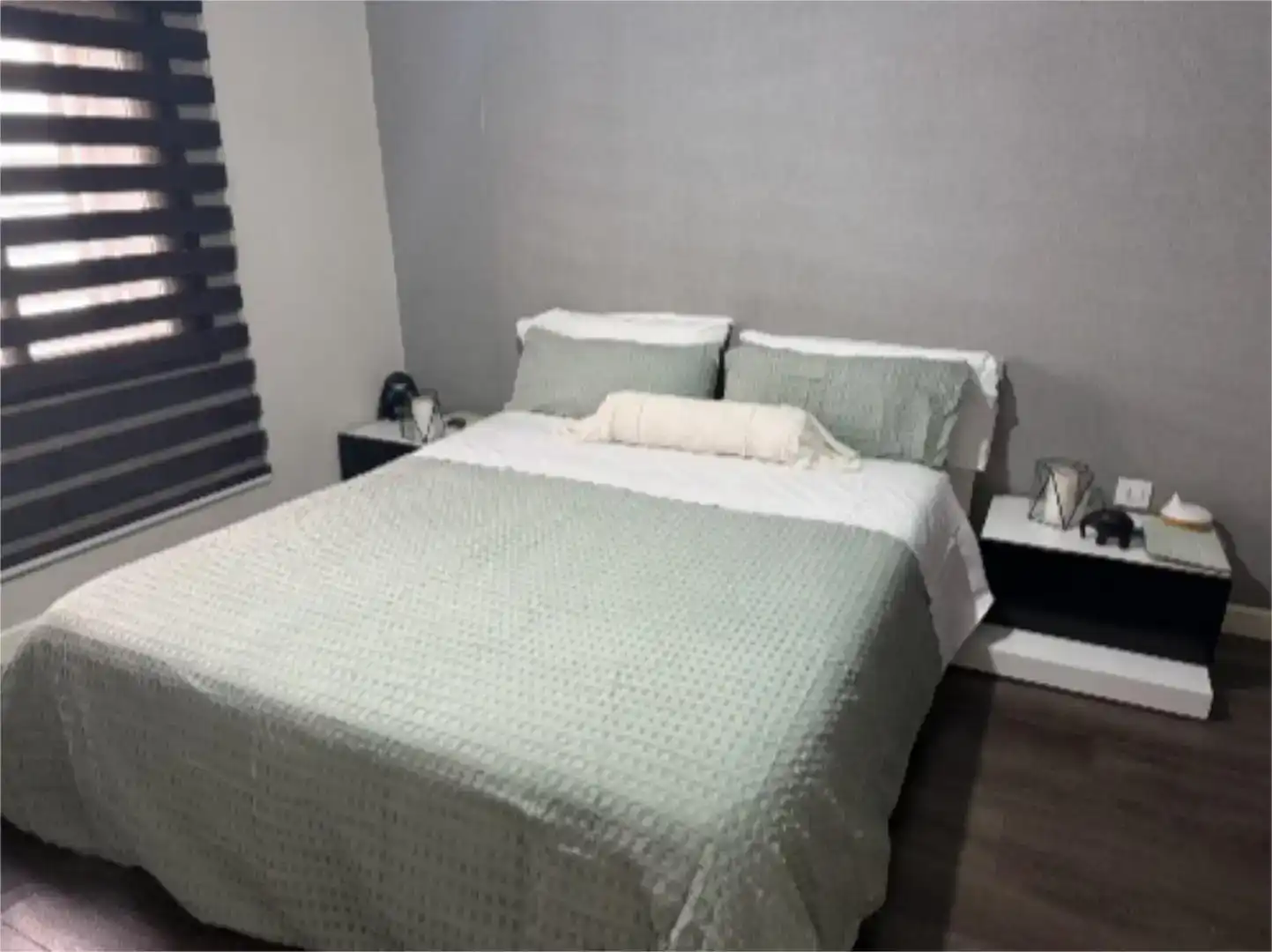 Dormitori de Casa adosada en venda en Badajoz amb Aire condicionat