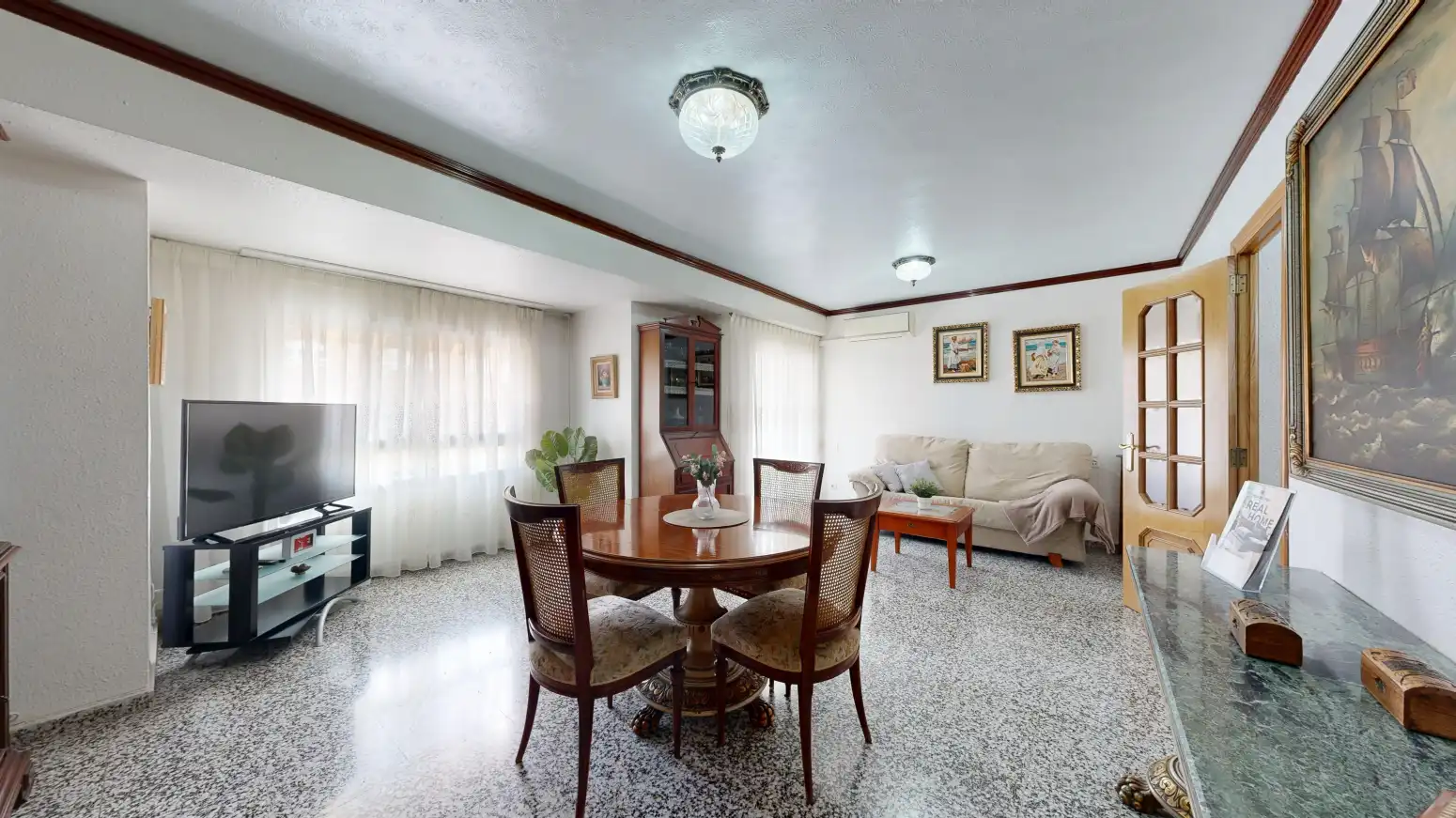 Sala de estar de Piso en venta en Valencia con Aire acondicionado y Balcón