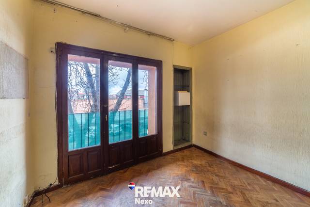 Piso en Venta en Avenida Juan Carlos I en Sector Plaza de Toros