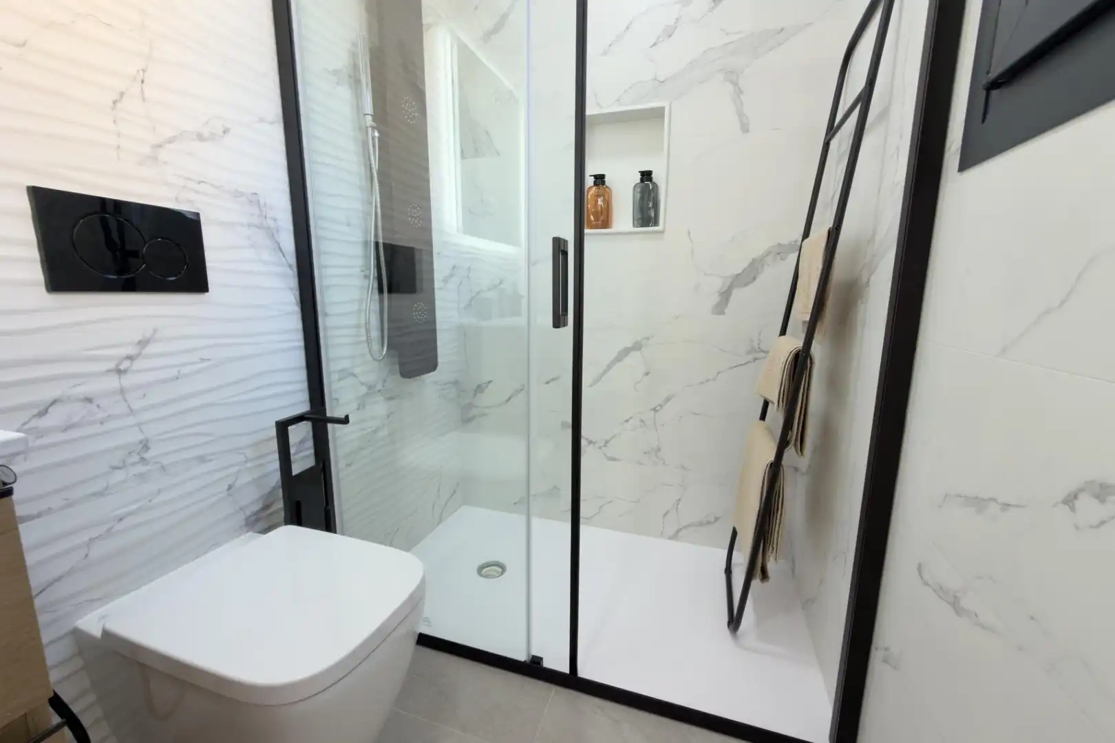 Appartamento con balcone in vendita a Calle MARCELINA, imagen 17