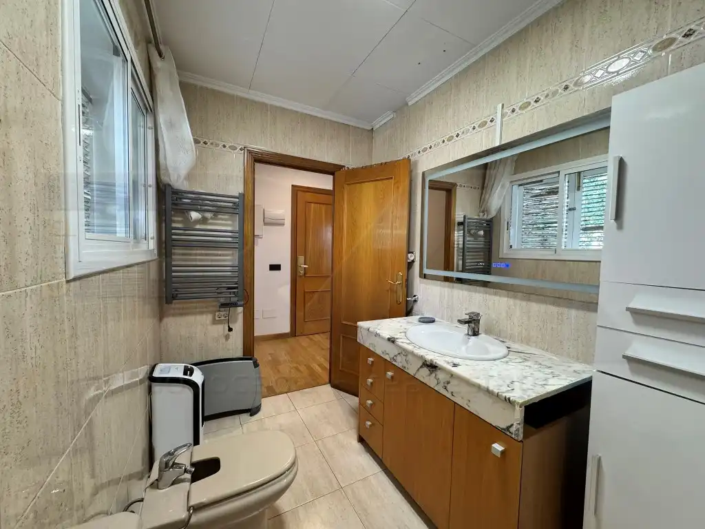 Bany de Casa o xalet en venda en Tarragona amb Aire condicionat, Forn i Rentadora