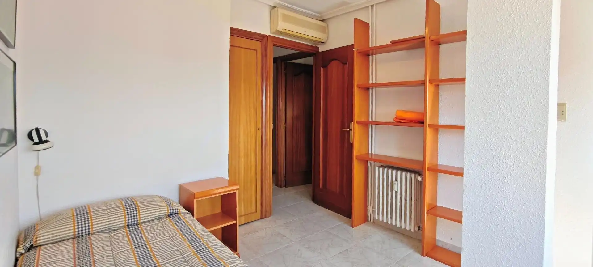 Bedroom of Flat for rent in Madrid  with Air Conditioner, Heating and Furnished