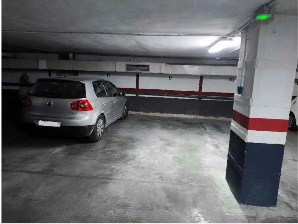 Parking de Garaje de alquiler en San Bartolomé - Millán de Priego