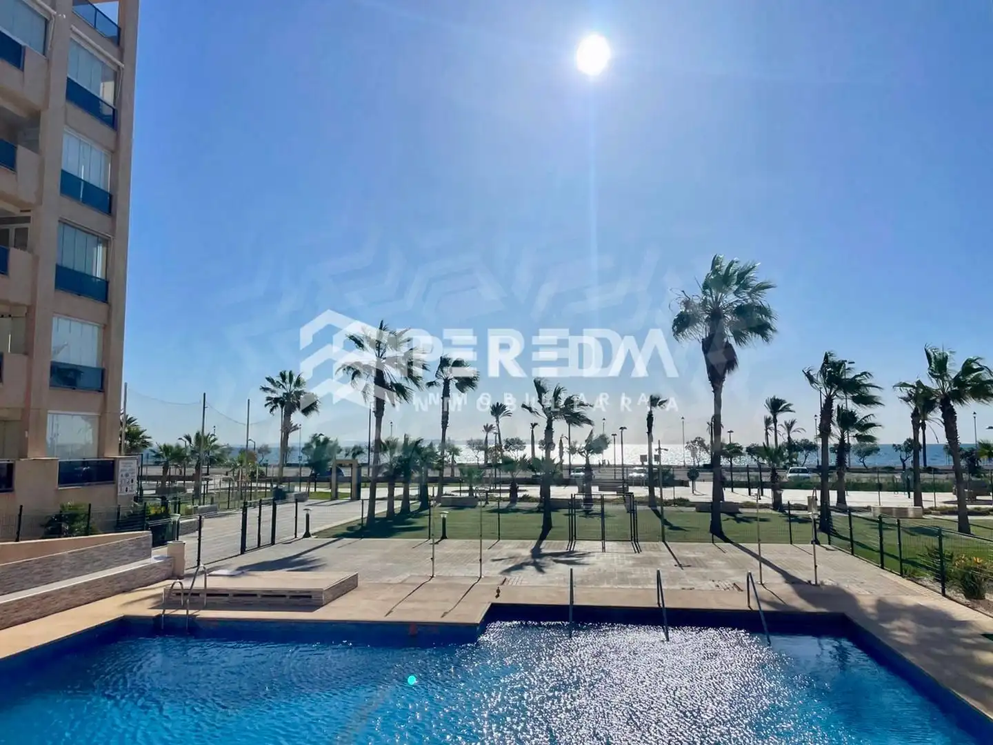 Schwimmbecken von Dachboden zum Verkauf in Roquetas de Mar mit Terrasse und Gemeinschaftspool