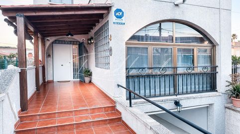 Foto 2 de Casa adosada en venda a Carrer de Sant Pere Pescador, 20, Cambrils Mediterrani, Cambrils