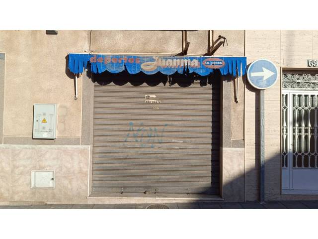 Local comercial en Venta en Carretera Mami a Viator en La Cañada de San Urbano