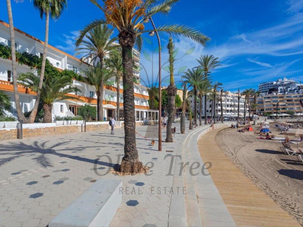 Vista exterior de Apartament de lloguer en Eivissa