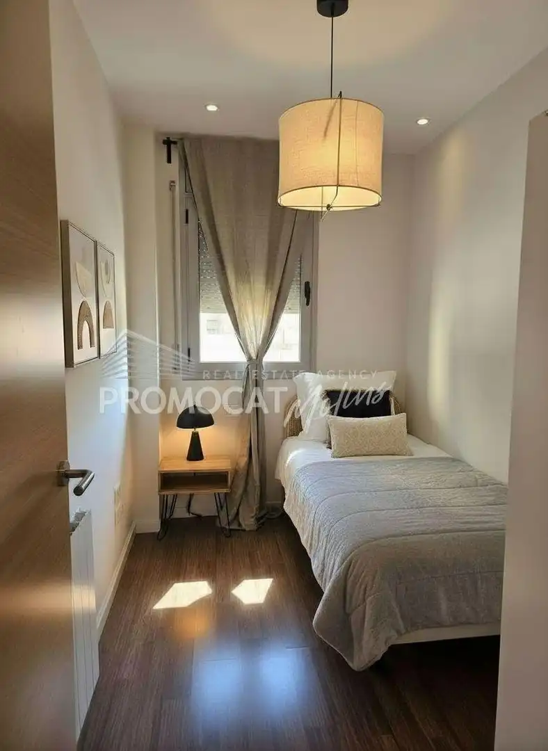 Habitación de Piso en venta en Molins de Rei con Aire acondicionado, Amueblado y Balcón