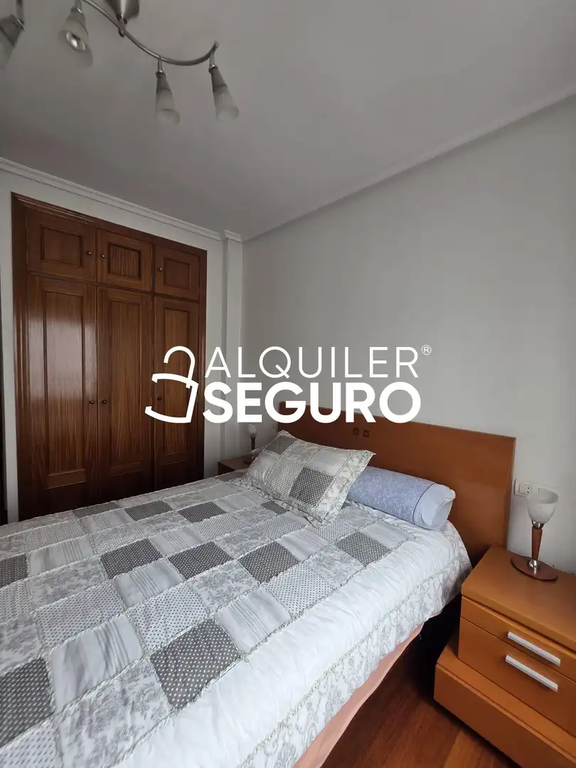 Bedroom of Flat for rent in Mungia  with Heating and Furnished