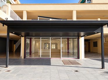 Locale commerciale in vendita a Magaluf