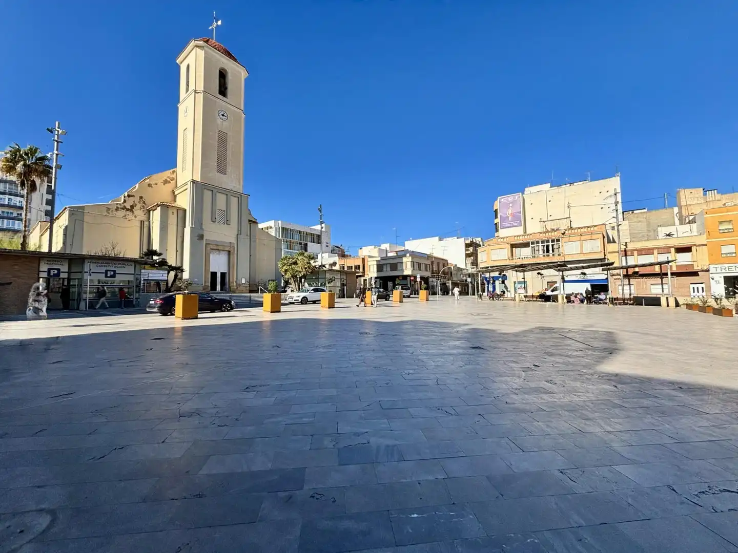 Vista exterior de Àtic en venda en Guardamar del Segura amb Aire condicionat, Terrassa i Traster